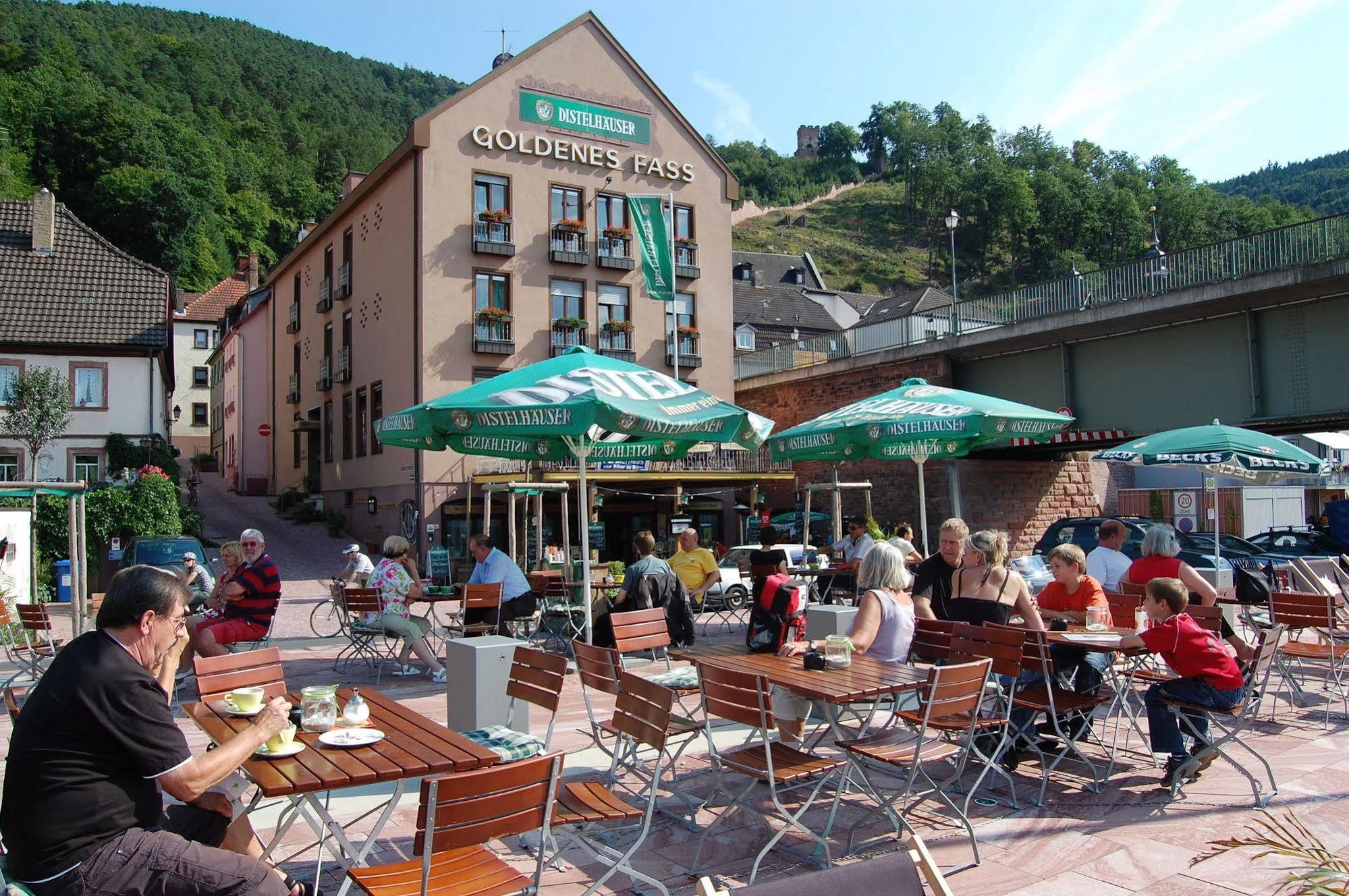 Hotel Goldenes Fass Freudenberg am Main Bagian luar foto